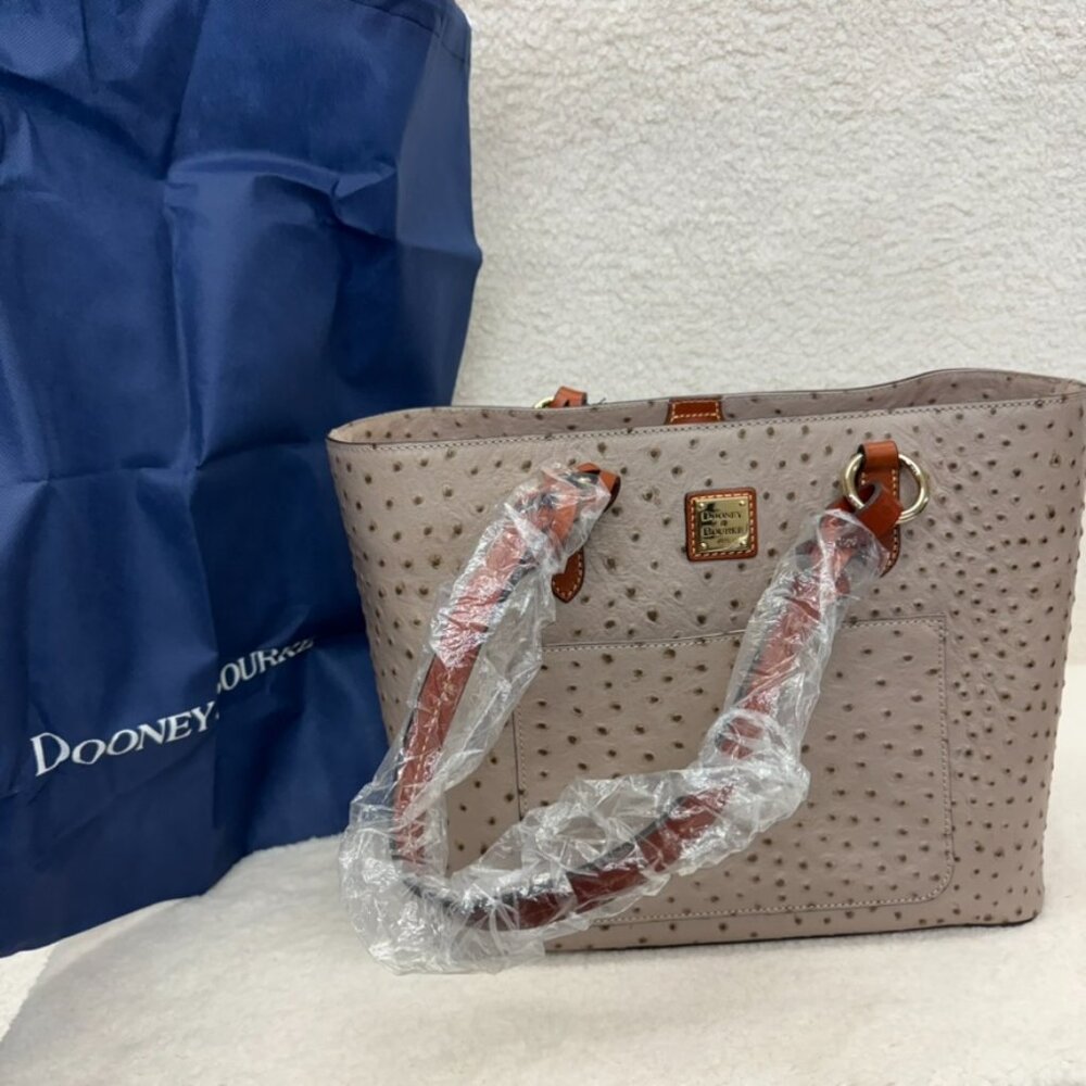 DOONEY & BOURKE - Tammy Tote Light Taupe Italian Leather Ostrich NEW $398 msrp - Picture 12 of 14